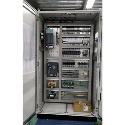 Gabinete de Control Eléctrico ukaxa mä juk’a pachanakwa lurasi
